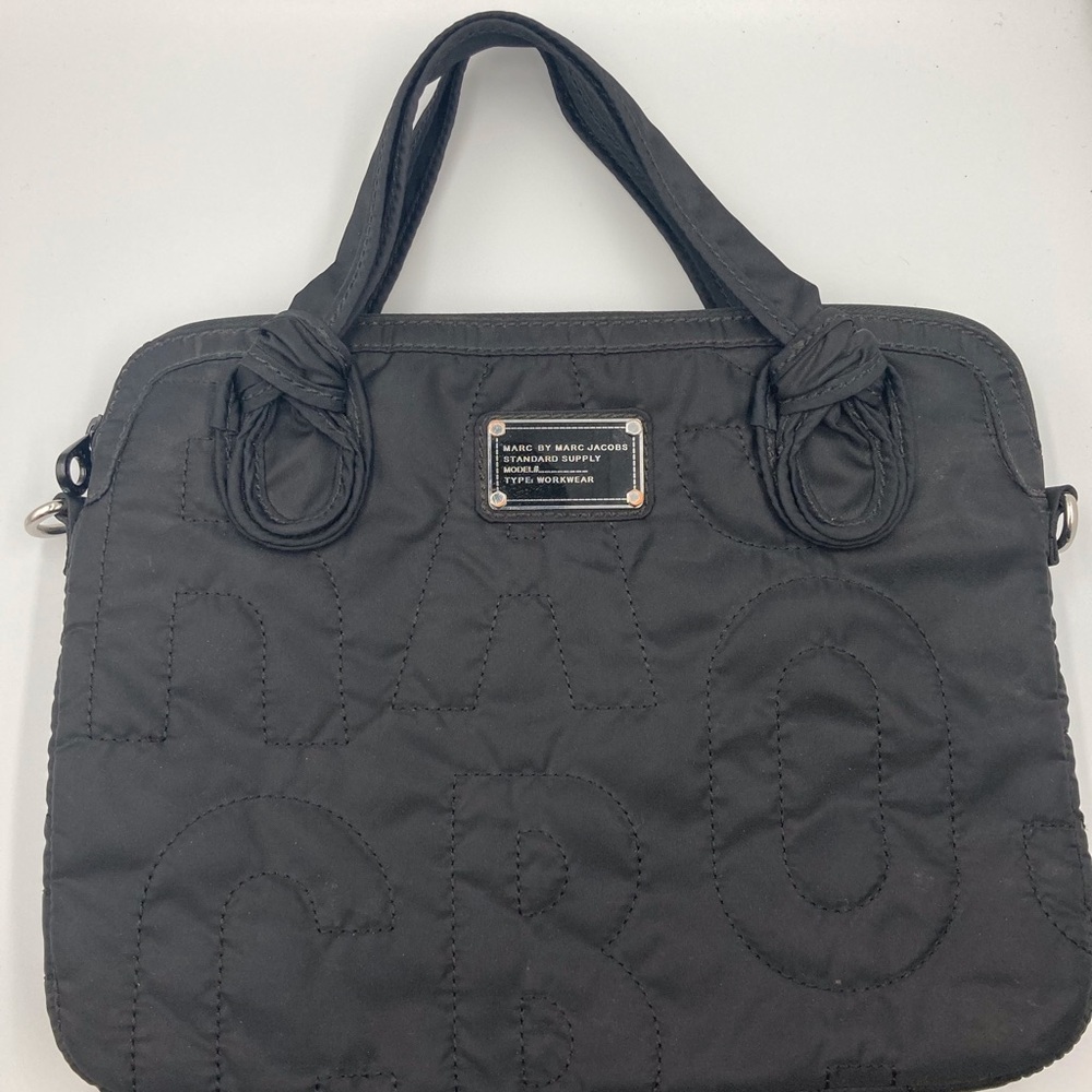 MARC BY MARC JACOBS WORKWEAR LAPTOP BAG, VINTAGE NO SHOULDER STRAP,BLACK QUILTED
